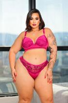 Conjunto Calcinha e Sutiã Plus Size Fio Dental Renda Com Bojo Conjunto Calcinha e Sutiã Plus Size Fio Dental Renda Com Bojo