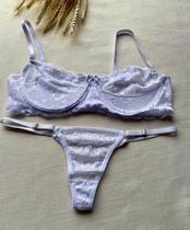 Conjunto Calcinha Fio Dental De Renda Gatria Com Sutiã De Renda Sem Bojo Com Aro Lingerie