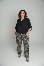 Conjunto Camisa de Botão e Calça Estampada Conjunto Camisa de Botão e Calça Estampada