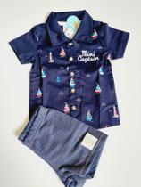 Conjunto camisa Polo e short. Conjunto camisa Polo e short.