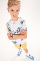 Conjunto camiseta e bermuda em moletom
