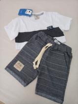 Conjunto Camiseta e Bermuda Tamanho 04