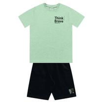 Conjunto camiseta verde e bermuda preta Fakini