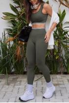 Conjunto Canelado com Friso Top c Bojo Removível Legging