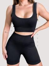 Conjunto canelado Conjunto canelado