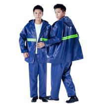 Conjunto Capa de Chuva para Motoboy Impermeável com Faixa Refletiva e Capuz com Proteção Facial Conjunto Capa de Chuva para Motoboy Impermeável com Faixa Refletiva e Capuz com Proteção Facial