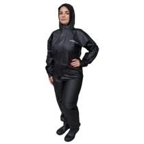 Conjunto Capa de Chuva PVC Combate Feminina EG C/ Capuz Preto Refletiva Pioneira-2901-F-PRE-EG Conjunto Capa de Chuva PVC Combate Feminina EG C/ Capuz Preto Refletiva Pioneira-2901-F-PRE-EG