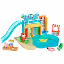 Conjunto Cenário e Figuras - Peppa Pig - Parque Aquático - Hasbro