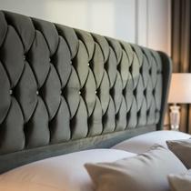 Conjunto Ciclo do Sono Premium Casal 1,38x1,88x0,32cm. Colchão magnético massageador com Base Box e Cabeceira Roma Luxo Conjunto Ciclo do Sono Premium Casal 1,38x1,88x0,32cm. Colchão magnético massageador com Base Box e Cabeceira Roma Luxo