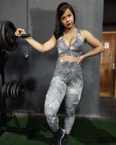 Conjunto Cistura Alta Fitness Estampado Listrado, Tamalho M Tecido Suplex com Elastano