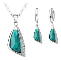 Conjunto Colar E Brincos Austríaco Zircônia Verde Conjunto Colar E Brincos Austríaco Zircônia Verde