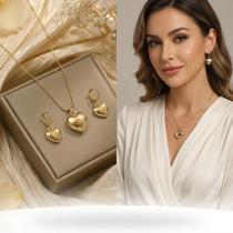Conjunto Colar e Brincos Coração Feminino Minimalista Banhado Ouro 18K Conjunto Colar e Brincos Coração Feminino Minimalista Banhado Ouro 18K