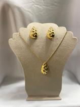 Conjunto colar e brincos gota