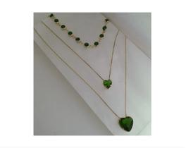 Conjunto Colar Triplo Pedra Verde Folheado A Ouro 18k Conjunto Colar Triplo Pedra Verde Folheado A Ouro 18k
