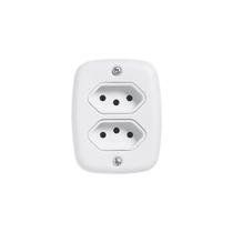 Conjunto com 2 Tomadas 2p+t 20a 250v, com Placa de Sobrepor Conjunto com 2 Tomadas 2p+t 20a 250v, com Placa de Sobrepor