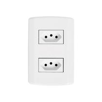 Conjunto com 2 Tomadas 2P+T 20A 250V, Modular, com Placa 4x2 e Suporte Branco Conjunto com 2 Tomadas 2P+T 20A 250V, Modular, com Placa 4x2 e Suporte Branco