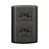 Conjunto com 2 Tomadas 2p+t 20a 250v, Modular, com Placa 4x2 e Suporte Conjunto com 2 Tomadas 2p+t 20a 250v, Modular, com Placa 4x2 e Suporte