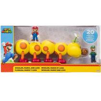 Conjunto com 3 Bonecos Wiggler Mario e Luigi - Super Mario SUNNY