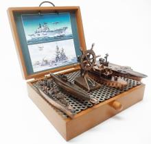 Conjunto com 5 Miniaturas decorativas de Embarcações de época em metal com Submarino - Captain Ship