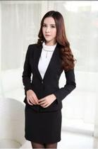 Conjunto com Blazer + Saia Lápis Midi Preta Lisa Moda Evangélica Abafarto Conjunto com Blazer + Saia Lápis Midi Preta Lisa Moda Evangélica Abafarto