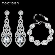 Conjunto Com BRINCOS & PULSEIRA GOTAS folheado a Prata Conjunto Com BRINCOS & PULSEIRA GOTAS folheado a Prata