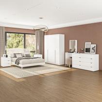 Conjunto com Guarda-roupa, Cômoda com Espelho e Gaveteiro Porto Conjunto com Guarda-roupa, Cômoda com Espelho e Gaveteiro Porto