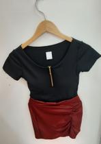 Conjunto com saia e bori!! Conjunto com saia e bori!!