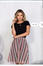 Conjunto com saia midi Conjunto com saia midi
