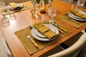 Conjunto Completo Mesa Posta Portina - Bambu Bordado Porcelana Sem Copos/Taças - 32 Peças Conjunto Completo Mesa Posta Portina - Bambu Bordado Porcelana Sem Copos/Taças - 32 Peças