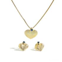 Conjunto Coração Pequeno Trabalhado Zircônia Azul