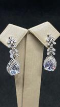 Conjunto Cravejado Gota em Prata 0.925