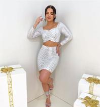 Conjunto crooped e saia