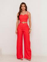 Conjunto cropped e calça alfaiataria Conjunto cropped e calça alfaiataria