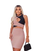 Conjunto Cropped e Saia Camili Conjunto Cropped e Saia Camili