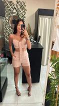 Conjunto cropped e short listrado Conjunto cropped e short listrado