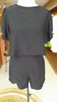 Conjunto cropped e shorts em alfaiataria Conjunto cropped e shorts em alfaiataria