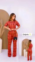Conjunto cropperd/calça feminina