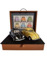 Conjunto de 02 miniatura de VW Fusca 1967 escala 1:32