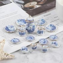 Conjunto de 15 Xícaras de Chá em Miniatura de Cerâmica para Casa de Bonecas (Escala 1:12)