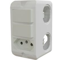 Conjunto de 2 Interruptores Paralelos + Tomada Poliwetzel PVC - E017212025 - WETZEL
