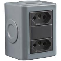 Conjunto De 2 Tomadas 2p+t Tramontina Lizflex Branco 20 A 250 V Conjunto De 2 Tomadas 2p+t Tramontina Lizflex Branco 20 A 250 V