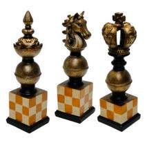 Conjunto de 3 Escultura de Xadrez - 37x11cm - Escultura Decorativa em Estilo Clássico - Luxo com Design Requintado!