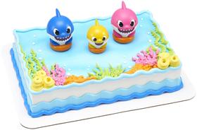 Conjunto de 3 peças Cake Topper DecoSet Baby Shark com mãe, pai e bebê