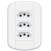 Conjunto de 3 Tomadas 2p+t 20a-250 Volts Blanc Mais 11239224 Fame Conjunto 3 Tomada Padrao 2p+t
