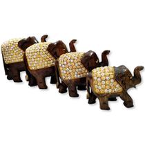 Conjunto de 4 Elefantes de Madeira Indiana Detalhes Dourado
