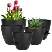 Conjunto de 5 vasos para plantas com autoirrigação em plástico QRRICA