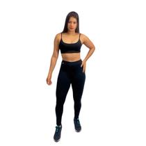 Conjunto de Academia Top Frida + Legging Claudia Dry fit