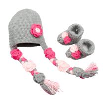 Conjunto de accesorios para fotografía de bebé Snuglily gorro y botitas gris-rosa para recién nacido