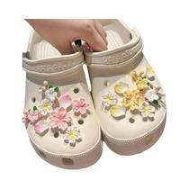 Conjunto De Acessórios Avançados Para Sapatos: Berloques Coloridos De Flor De Cerejeira DIY Com Conjunto De Acessórios Avançados Para Sapatos: Berloques Coloridos De Flor De Cerejeira DIY Com