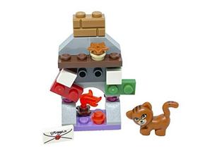 Conjunto de Acessórios LEGO Friends: Lareira de Natal (23 peças)